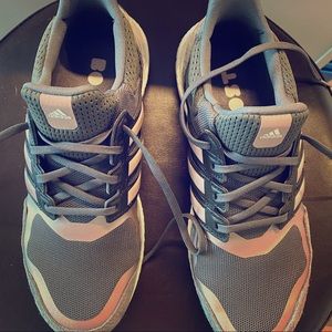 Adidas Ultra boost  DNA shows